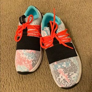 Under armour breathe lace